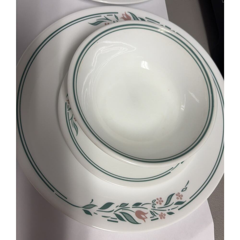 12 Pc Corelle Corningware Rosemarie Tulips Dinner & Bread Plates, Cereal Bowls - Picture 2 of 6